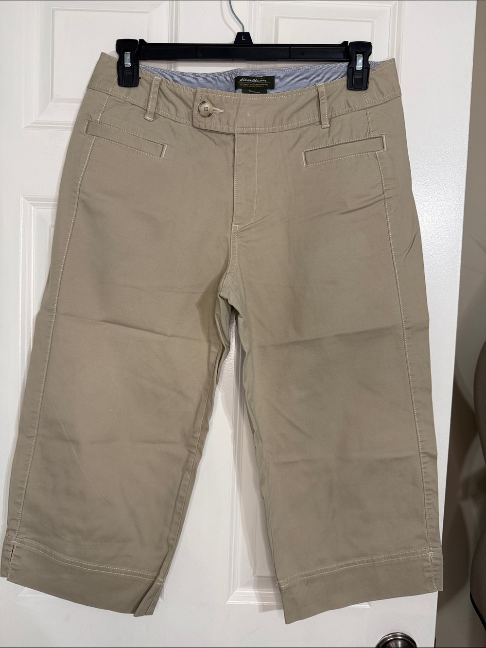 Eddie Bauer Women's Blakely Fit Beige Capris